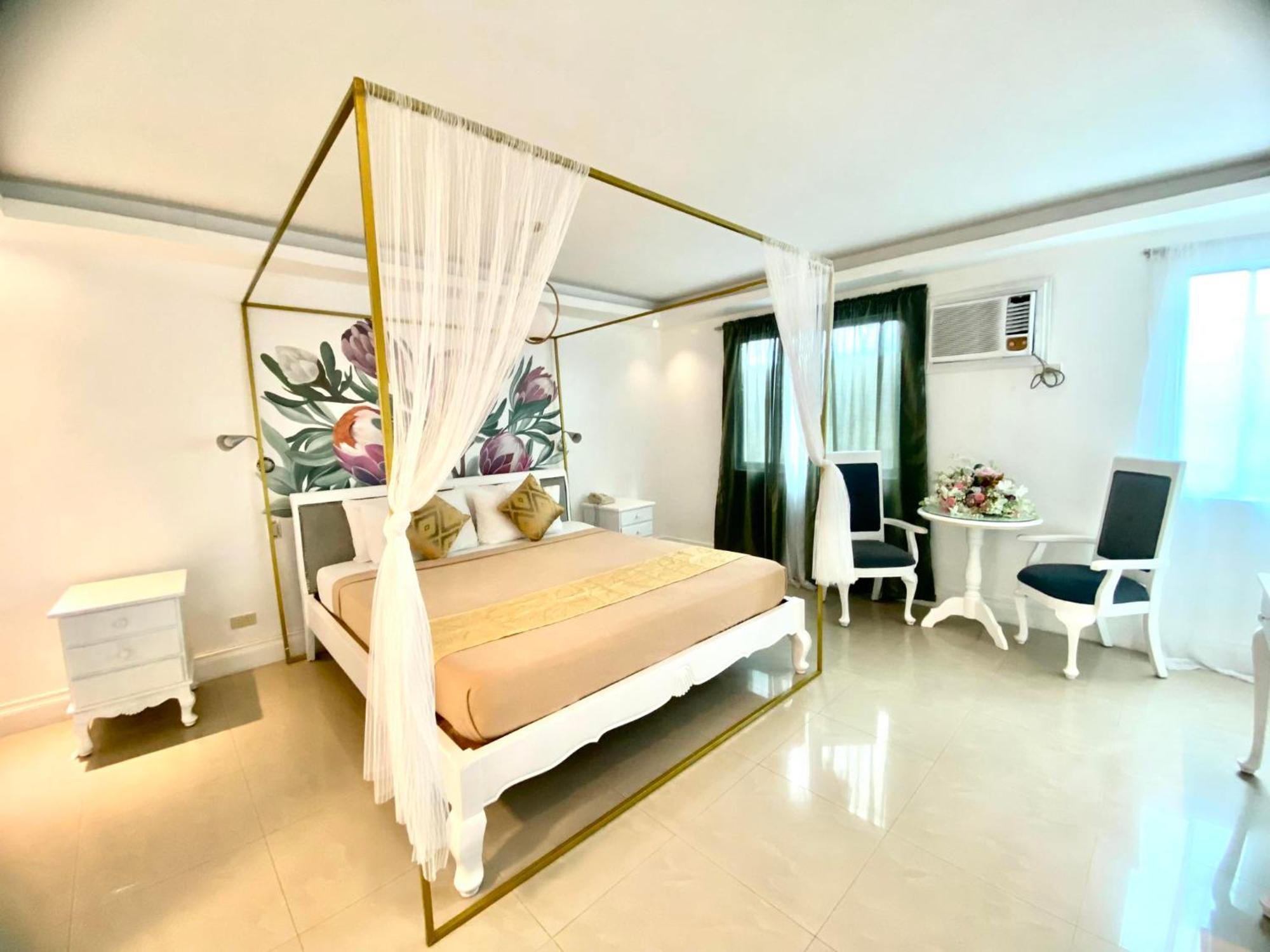 Hotel Euroasia By Bluebookers Angeles Eksteriør bilde